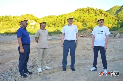 周华兵深入银河棉业开展“安全防范警示日”活动，筑牢企业安全生产防线